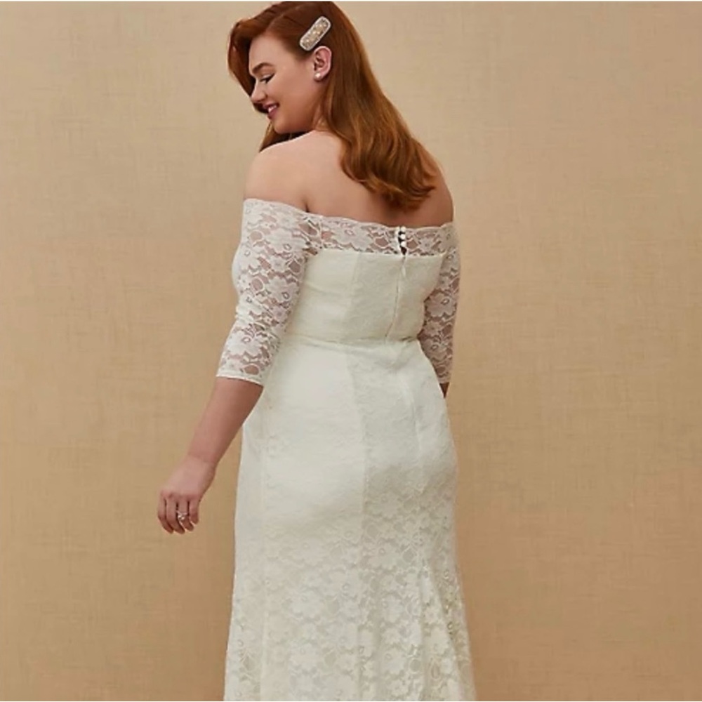 Torrid Off-Shoulder Lace Wedding Dress - White